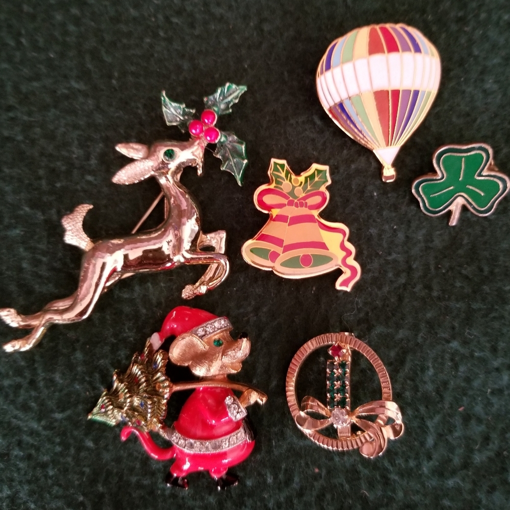 Vintage pins (6 total) - Picture 1 of 5